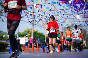 BIB: 25425
                            <button type="button" onclick="openModal(10075105)" class="btn btn-primary btn-sm float-right btn-popup" data-toggle="modal" data-target=".modal-high-quality">
                        <i class="fas fa-shopping-cart"></i> Add to Cart
                    </button>
                                            <button type="button" onclick="isThisMe(10075105, true)" class="btn btn-success btn-sm float-right btn-popup btn-isme hidden" data-toggle="tooltip" data-placement="bottom" title="นี่คือรูปของคุณใช่ไหม คลิกที่นี่เพื่อเอาเข้าอัลบั้ม">
                        <i class="fas fa-plus"></i> Add to album
                    </button>
                    <button type="button" onclick="isThisMe(10075105, false)" class="btn btn-warning btn-sm float-right btn-popup btn-isnotme hidden">
                        <i class="fas fa-ban"></i> Remove from album
                    </button>